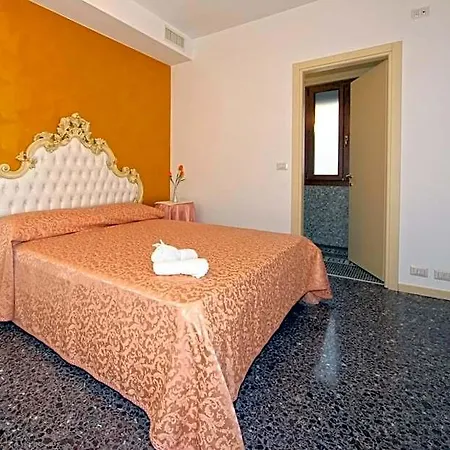 Rialto Dream Bed & Breakfast Venice