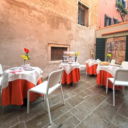 B＆b リアルト ドリーム 3* ヴェネツィア